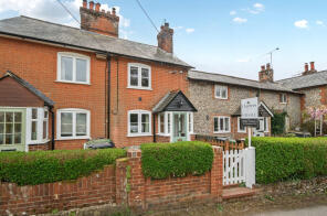 4, Church Cottages, Church Street, Ropley, Alresford SO24 0DT