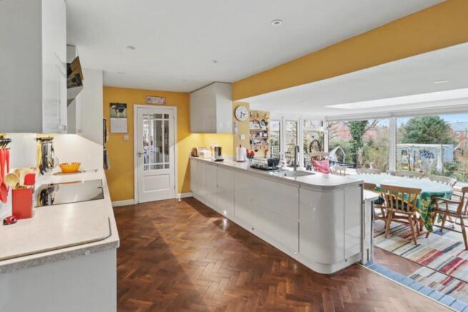 Kitchen diner