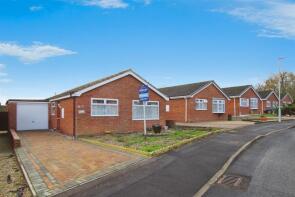 58, Whitecastle, Toothill, Swindon SN5 8HU