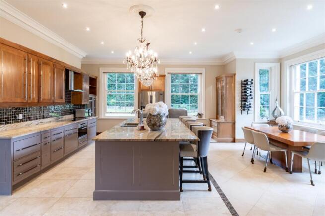 Kitchen/Breakfast