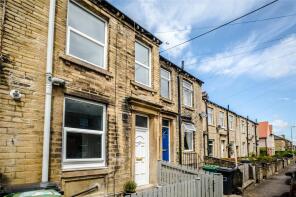 37, Ravensknowle Road, Dalton, Huddersfield HD5 8BN