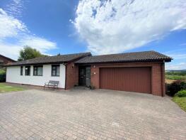 6, Dairylands, Minehead TA24 6LQ