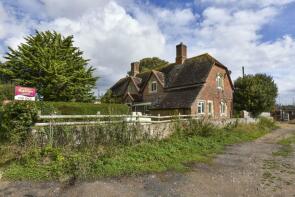 2, Dairy Cottages, Hinton Parva, Witchampton BH21 4JG