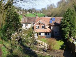 October Cottage, Shaftesbury Road, Salisbury SP3 5DJ