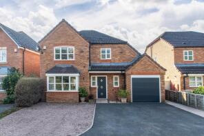 14, Richardson Close, Droitwich WR9 7PX
