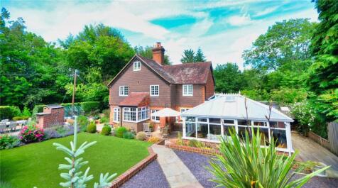Scarletts Cottages, Holtye Road, Cowden, TN8