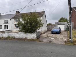 32, Heol Yr Ysgol, Cefneithin, Llanelli SA14 7EA