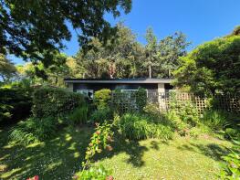 10, Cleeve Park, Chapel Cleeve, Minehead TA24 6JA