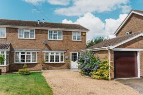 6, Stanilands, Oakham LE15 7HR