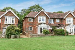 Flat 11, Batworth Park House, Arundel Road, Arundel BN18 9PG