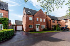 15, Barlow Drive, Fradley, Lichfield WS13 8TL