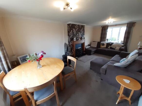 Living/Dining Room