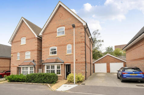 Firethorn, Shinfield, Reading, Berkshire, RG2