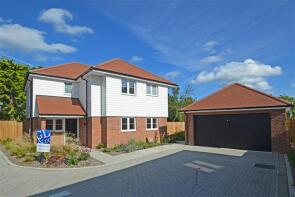 9, Vineyards Close, Washington RH20 3RA