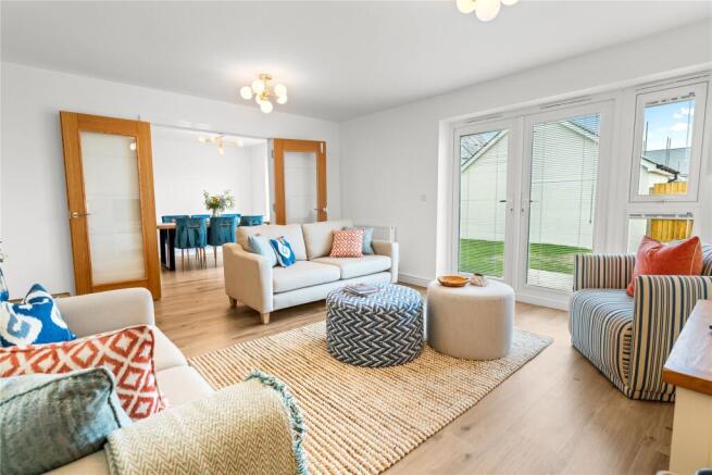 Show Home Photo