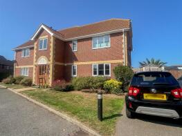 51, Hastings Avenue, Clacton-on-sea CO15 1XY