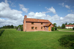 Walnut Tree Farm, Hoxne Road, Eye IP21 4LT