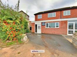 36, Parc Y Llan, Llanfair Dyffryn Clwyd, Ruthin LL15 2YL