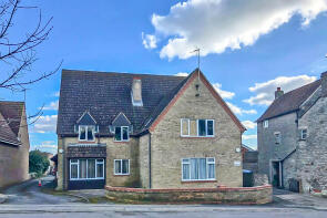 8, St Nicholas Court, High Street, Wellingborough NN29 7TQ