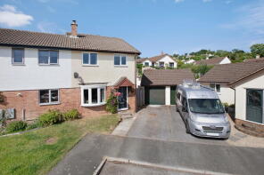 3, Bullands Close, Newton Abbot TQ13 9JF