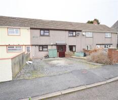 7, Maesolbri, Llanybri, Carmarthen SA33 5HE