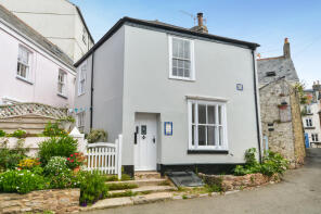 Sunny Cottage, Fore Street, Torpoint PL10 1NB