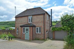 35, Hurst Cottages, East Street, Arundel BN18 9NP