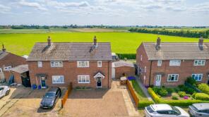 16, Elizabeth Crescent, West Pinchbeck, Spalding PE11 3TE
