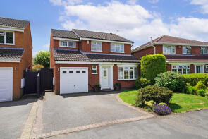 32, Beaumont Green, Leicester LE6 0EP
