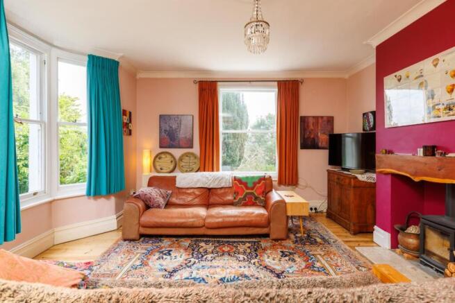 6 Hillside Road-50.jpg