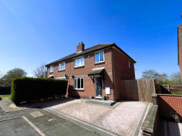 8, Field Close, St. Neots PE19 6UZ