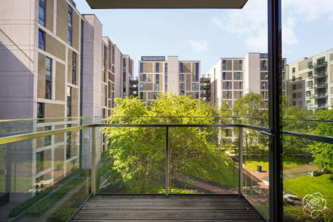 Titian Heights, Scarlet Close, Stratford, E20