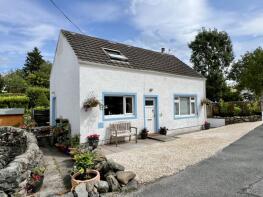 2, Burn Court, Castle Douglas DG7 3UZ