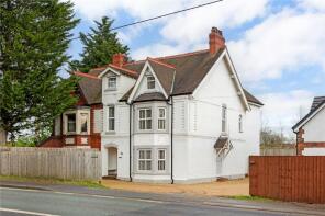 Malvern, Whitchurch Road, Rowton, Chester CH3 6AF