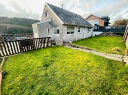Cheri Lynne, Cwm Farm Road, Six Bells, Abertillery NP13 2PA