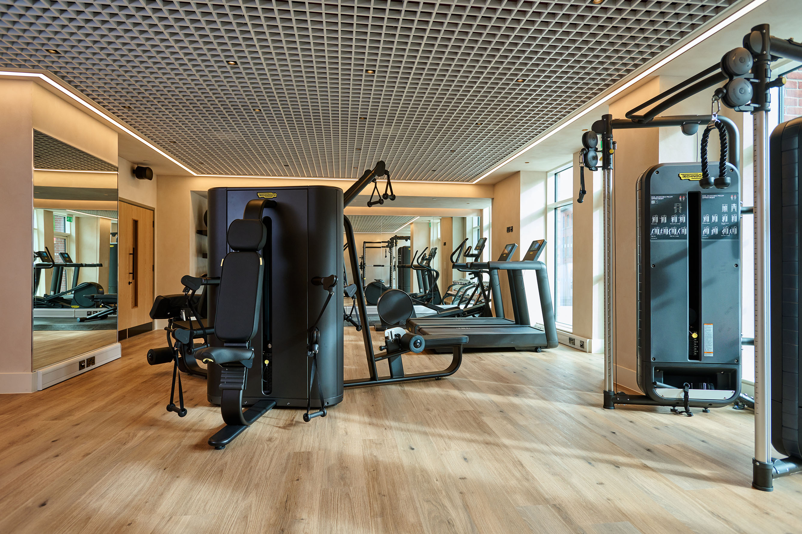 Fully equipped gym 