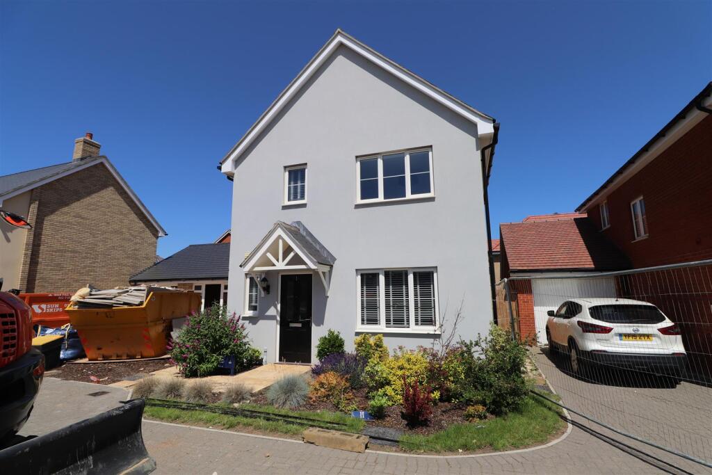 Main image of property: Farthing Land, Elmswell