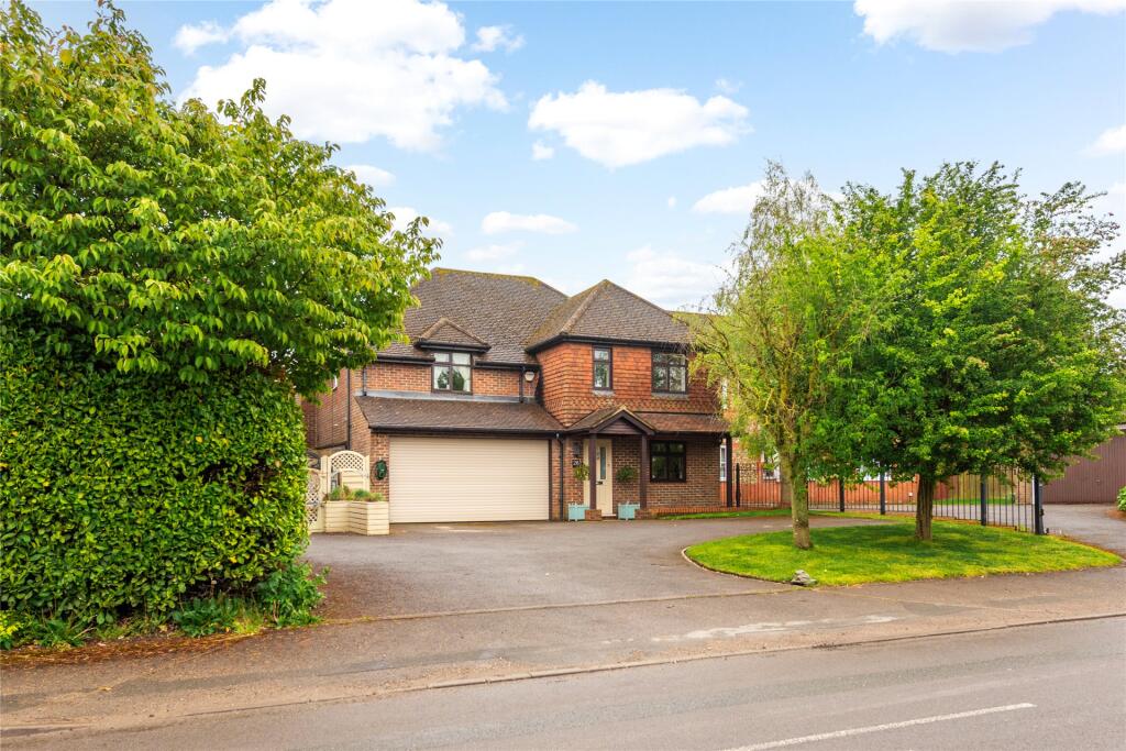 Main image of property: Lower Icknield Way, Chinnor, Oxfordshire, OX39