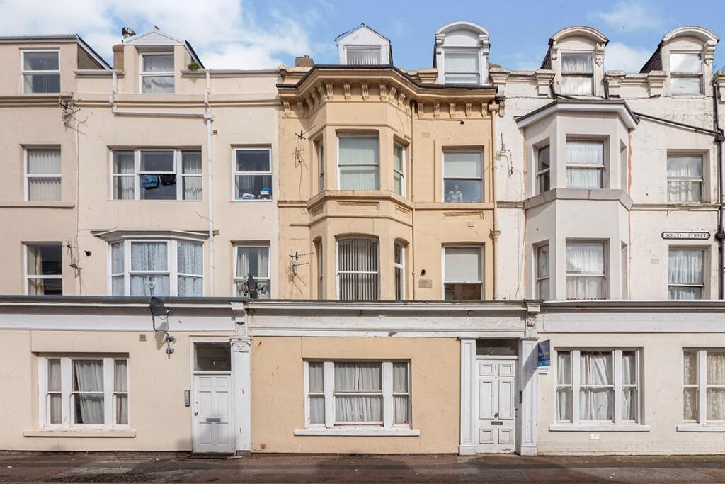 Main image of property: South Street, Scarborough, North Yorkshire, YO11