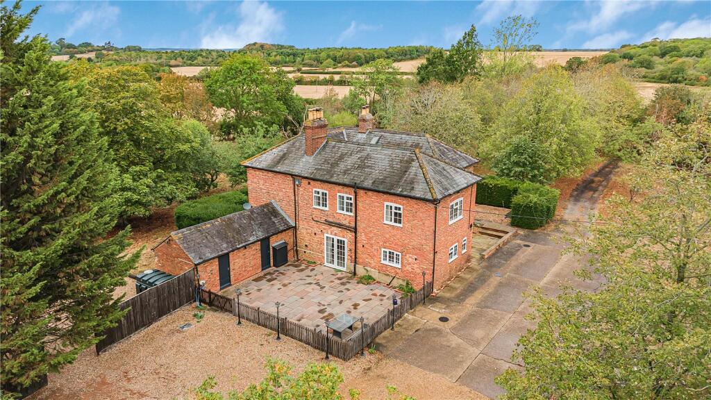 Main image of property: Moulsoe, Buckinghamshire, MK16