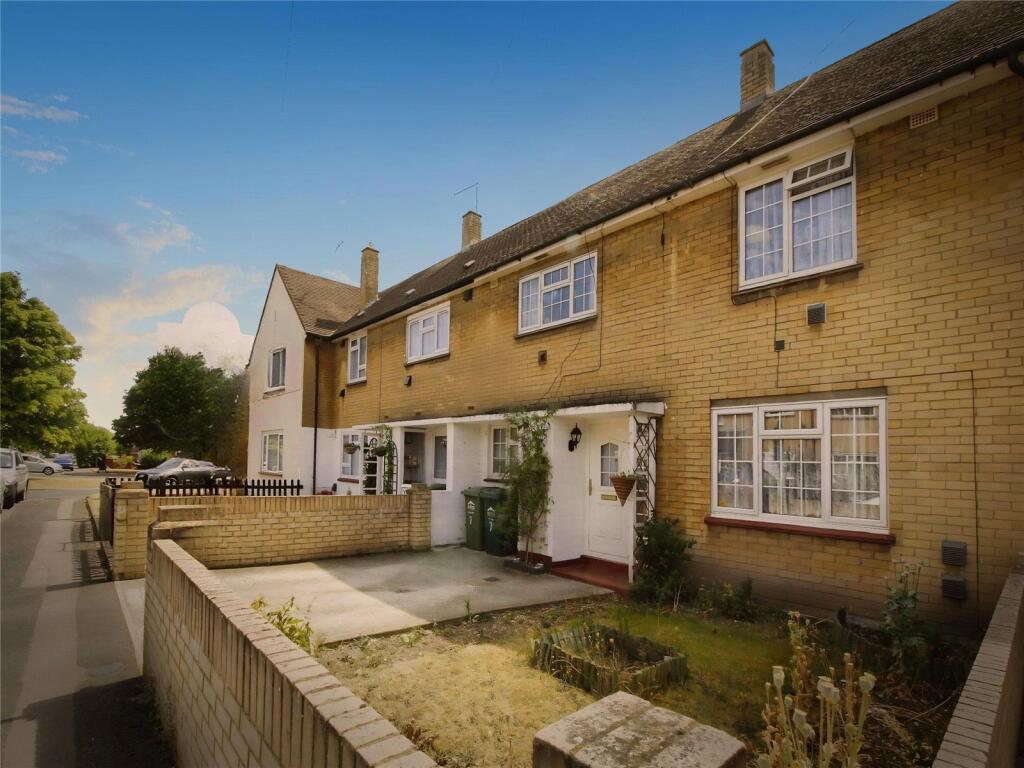 Main image of property: Frobisher Crescent, Staines-Upon-Thames, Middlesex, TW19