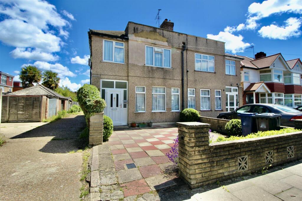 Main image of property: Calder Avenue, Perivale, Greenford