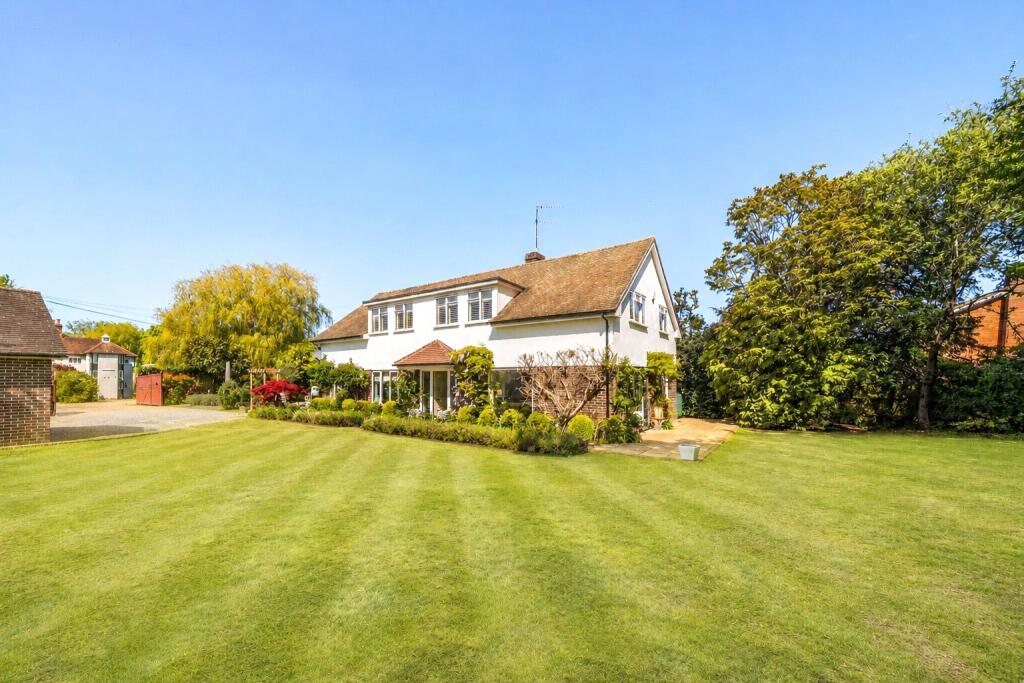 Main image of property: Silkmore Lane, West Horsley, KT24