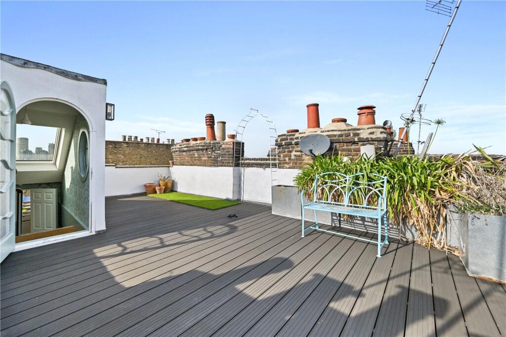 Main image of property: Kensington Park Road, London, W11