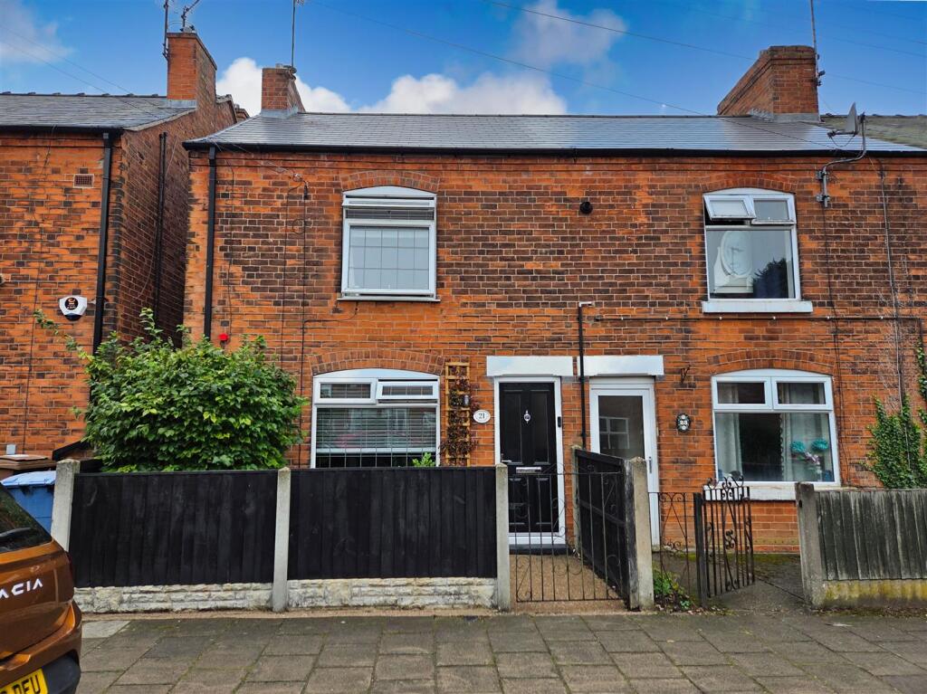 Main image of property: Richmond Street, Mansfield