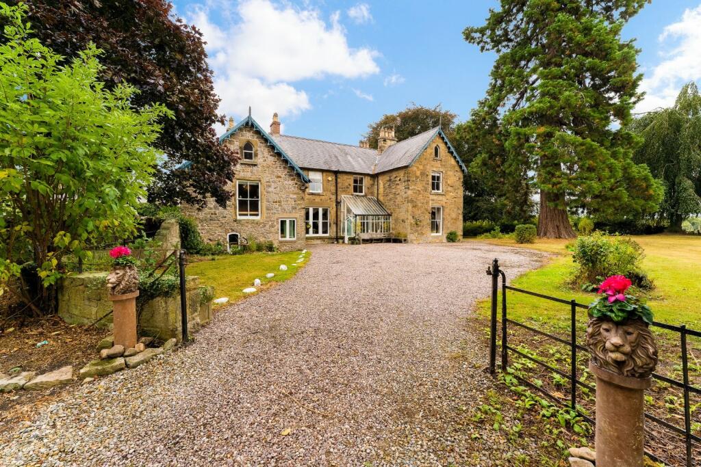 Main image of property: Pontblyddyn, Mold, Flintshire