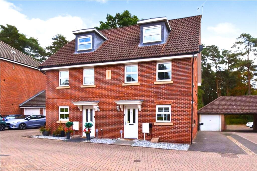 Main image of property: Haskins Gardens, Farnborough, Hampshire, GU14