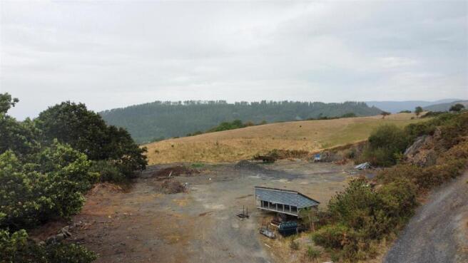 LL - quarry 1.jpg