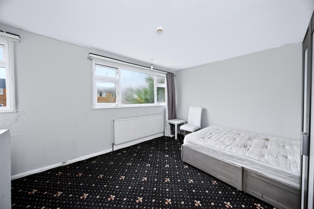 Main image of property: Tenby Drive, Luton