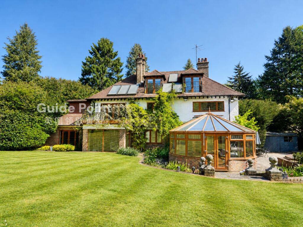 Main image of property: The Avenue, Whyteleafe, Surrey, CR3
